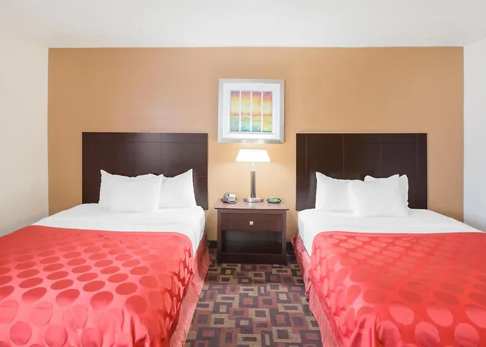 Hotel Sky Tree Tulsa